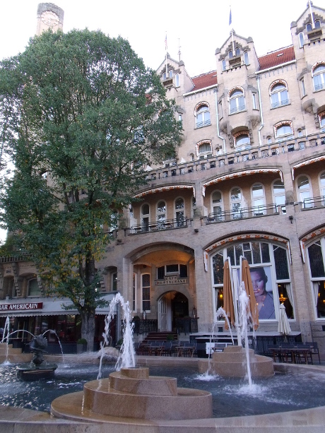 Cafe Americain